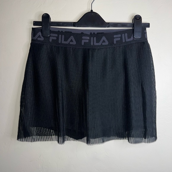 Fila Women's Tennis Essentials Illusion Skort Black Medium - Picture 3 of 5